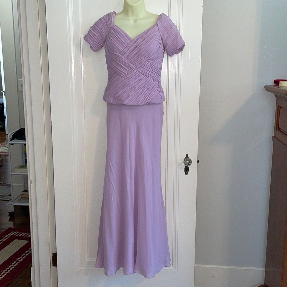 Chetta B lavender 2 piece party or special occasion outfit
